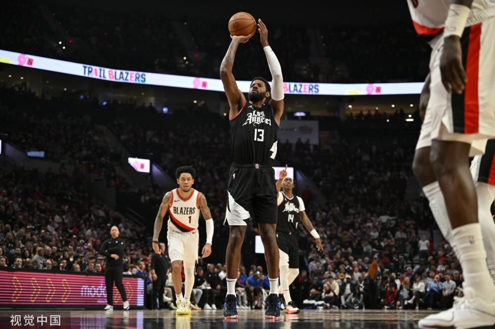 关系出现裂 关系出现裂